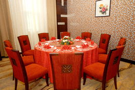 餐飲住宿雙輪驅動，打造品質生活新體驗